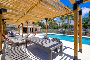 [Address not provided], West Palm Beach, FL 33417 - Photo 1