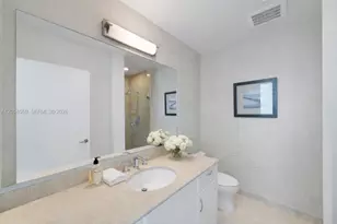 1331 Brickell Bay Dr, Miami, FL 33131 - Photo 21
