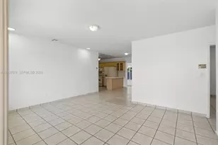 661 W 50th Pl, Hialeah, FL 33012 - Photo 11