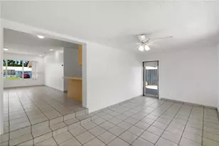 661 W 50th Pl, Hialeah, FL 33012 - Photo 21