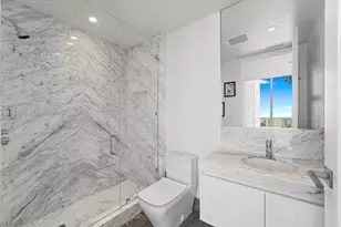 17901 Collins Ave, Sunny Isles Beach, FL 33160 - Photo 39