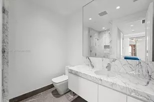 17901 Collins Ave, Sunny Isles Beach, FL 33160 - Photo 31