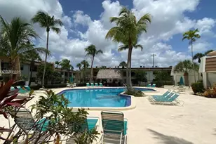 8261 SW 128th St, Pinecrest, FL 33156 - Photo 15