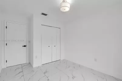 19131 NW 33rd Ct, Miami Gardens, FL 33056 - Photo 15