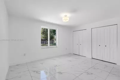19131 NW 33rd Ct, Miami Gardens, FL 33056 - Photo 21