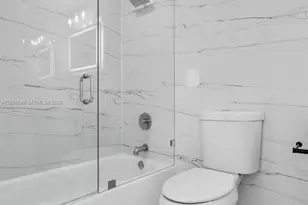 19131 NW 33rd Ct, Miami Gardens, FL 33056 - Photo 25