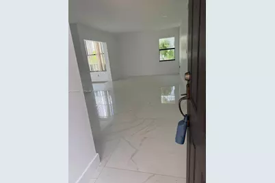 10875 NW 7th St #23-36, Miami, FL 33172 - Photo 3
