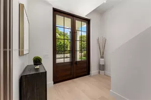 3352 Charles Ave, Miami, FL 33133 - Photo 9
