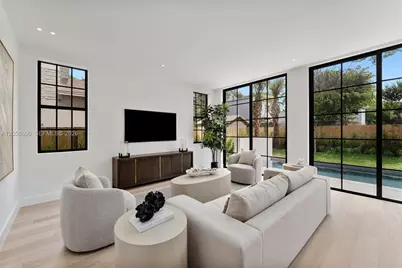 3372 Charles Ave, Miami, FL 33133 - Photo 3