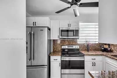 57 NW 68th St, Miami, FL 33150 - Photo 29