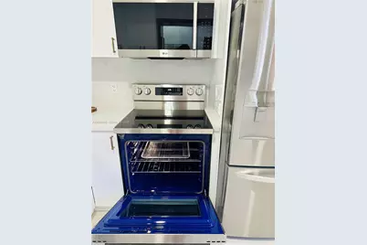 6401 SW 39th Ter, Miami, FL 33155 - Photo 13
