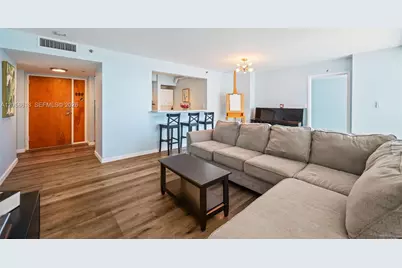 7601 E Treasure Dr #2124, North Bay Village, FL 33141 - Photo 17