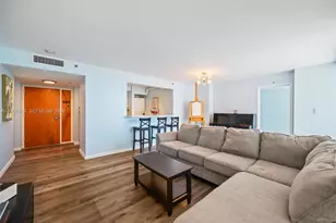 7601 E Treasure Dr, North Bay Village, FL 33141 - Photo 17