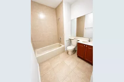18100 NW 59th Ave #205, Hialeah, FL 33015 - Photo 9
