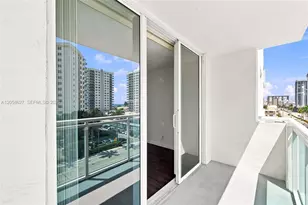 3000 S Ocean Dr, Hollywood, FL 33019 - Photo 9