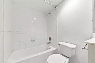 3000 S Ocean Dr, Hollywood, FL 33019 - Photo 17