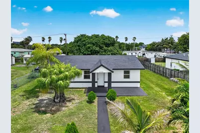 10755 SW 217th St, Miami, FL 33170 - Photo 39