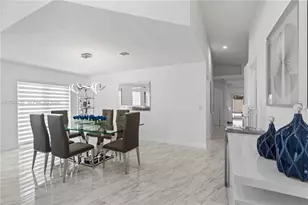 8842 SW 215th Ln, Cutler Bay, FL 33189 - Photo 7