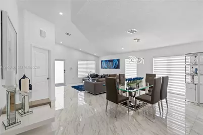 8842 SW 215th Ln #8842, Cutler Bay, FL 33189 - Photo 9