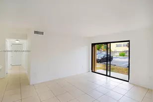 15550 SW 80th St, Miami, FL 33193 - Photo 7
