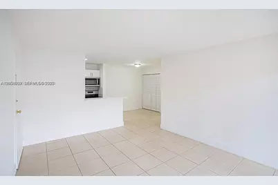 15550 SW 80th St #E-102, Miami, FL 33193 - Photo 5