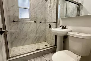 903 NE 111th St, Biscayne Park, FL 33161 - Photo 7