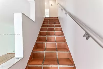 21 Madeira Ave #18, Coral Gables, FL 33134 - Photo 15