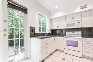 21 Madeira Ave, Coral Gables, FL 33134 - Photo 5