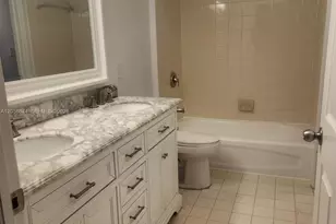 7085 Nova Dr, Davie, FL 33317 - Photo 11