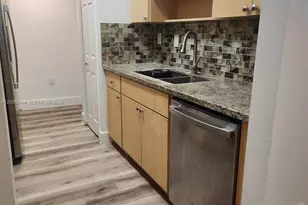 7085 Nova Dr, Davie, FL 33317 - Photo 3