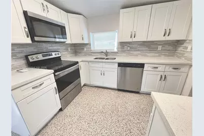 7141 Wilson St #N/A, Hollywood, FL 33024 - Photo 7