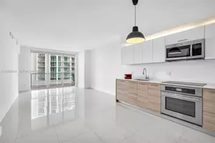 1300 Brickell Bay Dr, Miami, FL 33131 - Photo 9