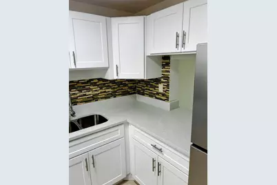 7911 N Colony Cir N #202, Tamarac, FL 33321 - Photo 5