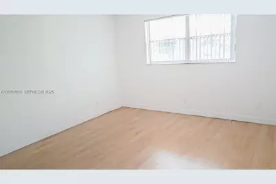 7911 N Colony Cir N #202, Tamarac, FL 33321 - Photo 9