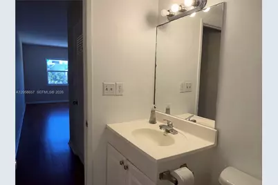 400 Kings Point Dr #311, Sunny Isles Beach, FL 33160 - Photo 7