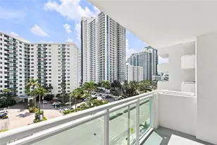 3000 S Ocean Dr, Hollywood, FL 33019 - Photo 11