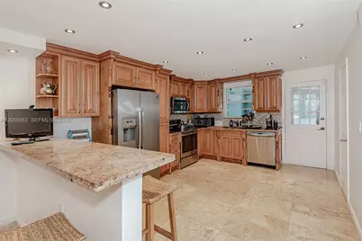 1413 N 15th Ave #8, Hollywood, FL 33020 - Photo 13
