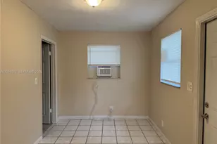 2352 NW 13th Ct, Fort Lauderdale, FL 33311 - Photo 13
