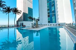 325 S Biscayne Blvd, Miami, FL 33131 - Photo 29