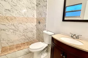 5911 Liberty St, Hollywood, FL 33021 - Photo 9