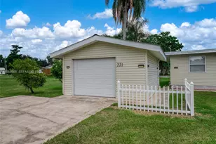 221 Speckled Perch Point, Other City - In The State Of Florida, FL 33857 - Photo 3