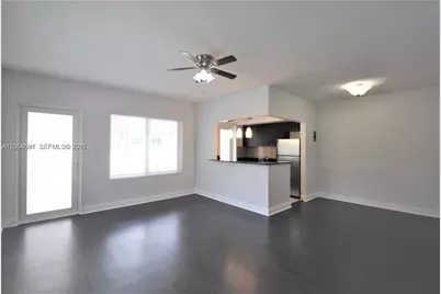 535 73rd St, Miami Beach, FL 33141 - Photo 9