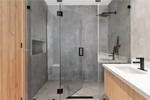 420 NE 62nd St, Miami, FL 33138 - Photo 25