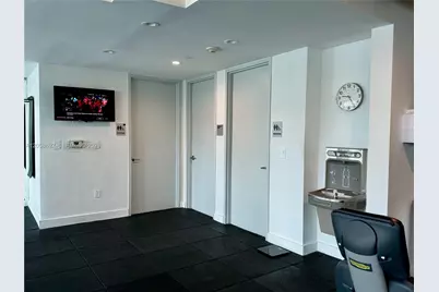 500 Brickell Ave #1407, Miami, FL 33131 - Photo 37