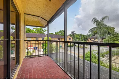 1130 NE 210th Ter, Miami, FL 33179 - Photo 21