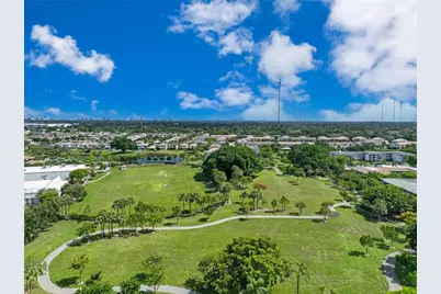 4800 Hillcrest Ln #402, Hollywood, FL 33021 - Photo 31