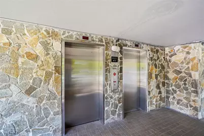 4800 Hillcrest Ln #402, Hollywood, FL 33021 - Photo 25
