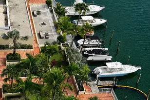 5600 Collins Ave, Miami Beach, FL 33140 - Photo 23