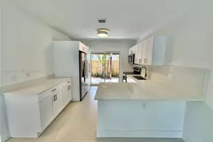 12125 NE 7th Ave, North Miami, FL 33161 - Photo 5