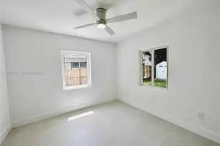 12125 NE 7th Ave, North Miami, FL 33161 - Photo 19